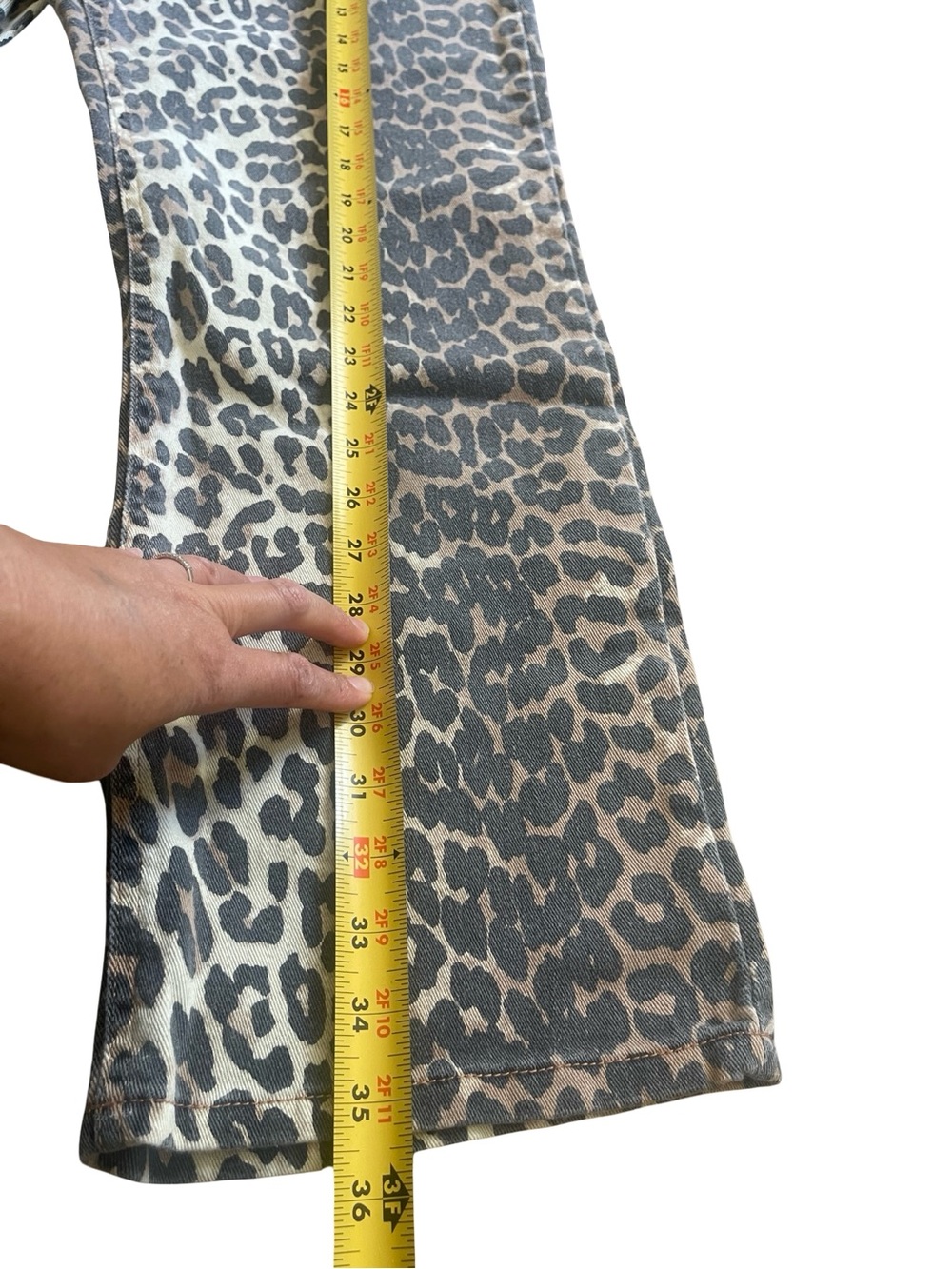 OAT New York Leopard Print High Rise Jeans – Size 10 - Picture 7 of 7